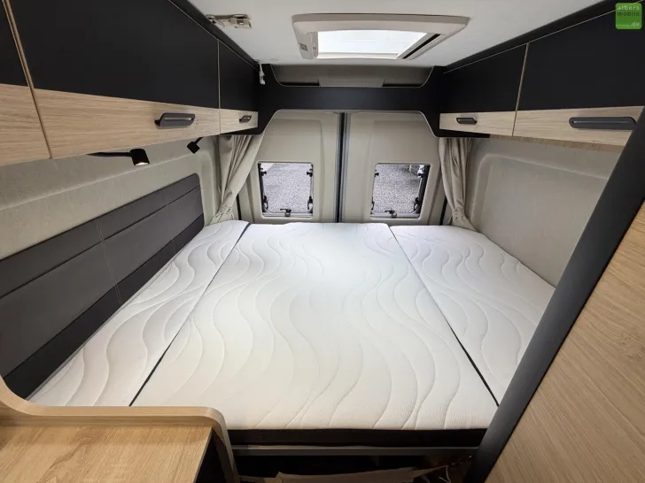 Fahrzeugbild Challenger Van Sport Edition V114 Arctic Safety Solar 2027 #22