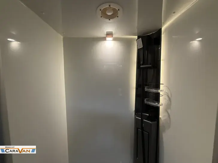 Fahrzeugbild Kabe Imperial i810 LGB Tandem AHK/AL-DE/Autarkie #17