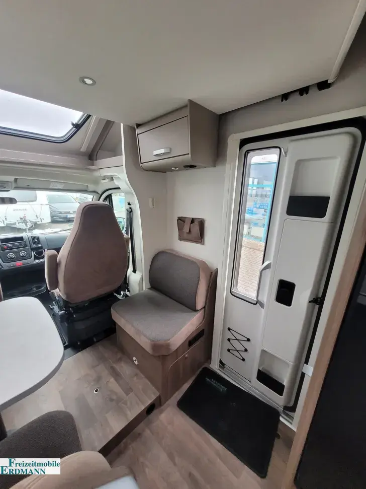 Fahrzeugbild Carado T 447 #12