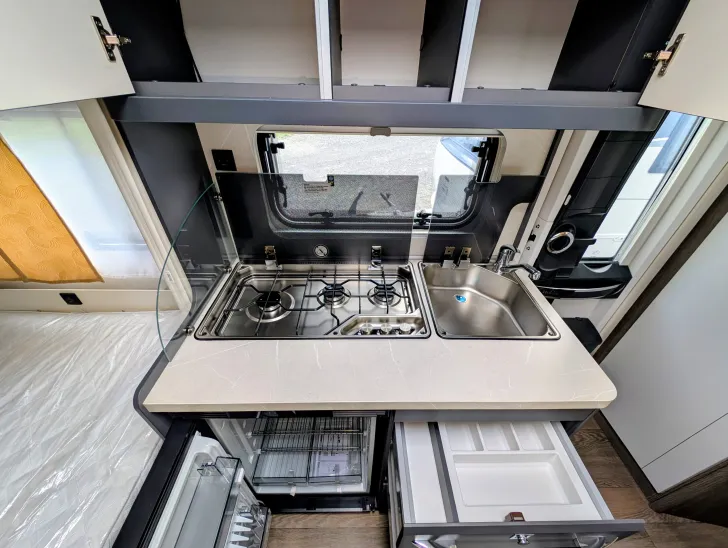 Fahrzeugbild Hobby OnTour 390 SF Sie sparen 3.066,- €! #12