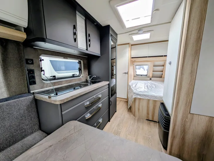 Fahrzeugbild Hobby De Luxe 460 UFe Sie sparen 3.676,-€! #7