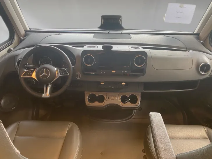 Fahrzeugbild Hymer B-Klasse MC I 580 Bugstauschränke, kein Hubbett #10