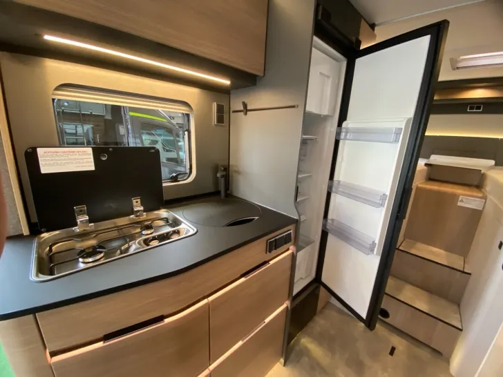 Fahrzeugbild Hymer B-Klasse MC I 580 Bugstauschränke, kein Hubbett #14