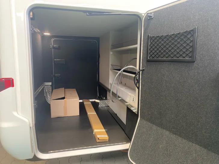 Fahrzeugbild Hymer B-Klasse MC I 580 Bugstauschränke, kein Hubbett #22