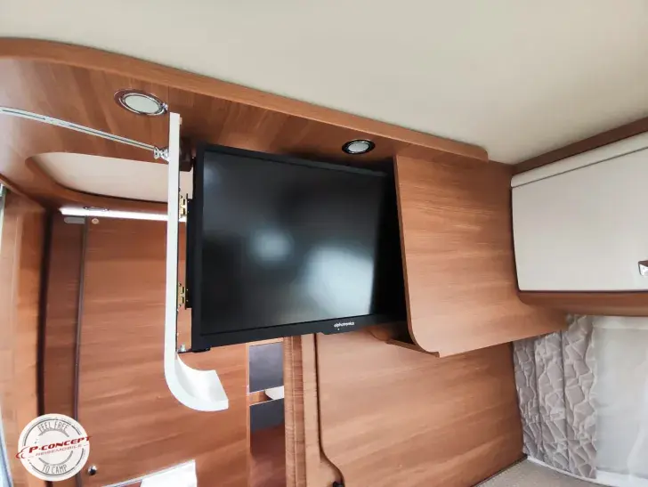 Fahrzeugbild Carthago chic c-line I 4.9 LE L Mercedes ohne Hubbett #8