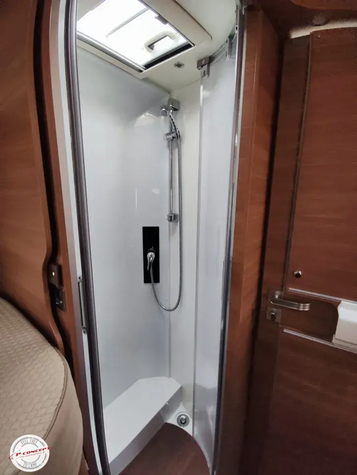 Fahrzeugbild Carthago chic c-line I 4.9 LE L Mercedes ohne Hubbett #13