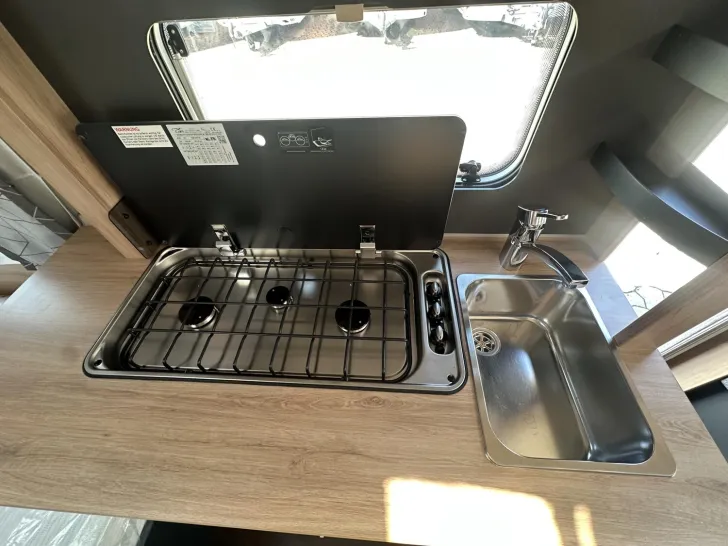 Fahrzeugbild Knaus Sport 460 EU #11