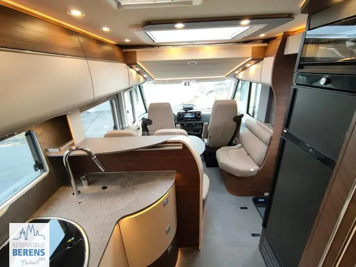 Fahrzeugbild Carthago chic c-line I 4.9 LE Mercedes #13