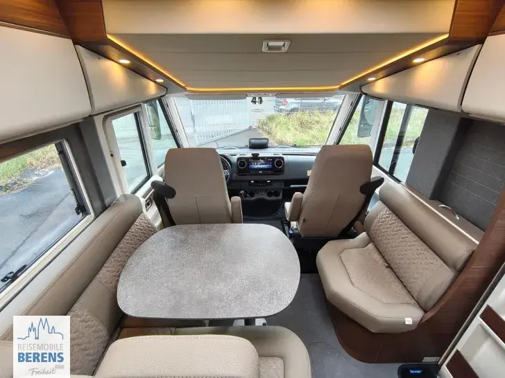 Fahrzeugbild Carthago chic c-line I 4.9 LE Mercedes #14
