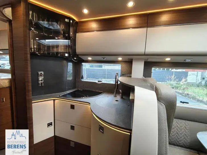 Fahrzeugbild Carthago chic c-line I 4.9 LE Mercedes #20