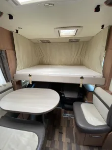 Weitere Betten Knaus Sky i 700 LEG