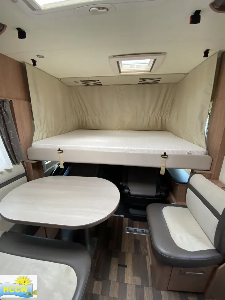 Weitere Betten Knaus Sky i 700 LEG