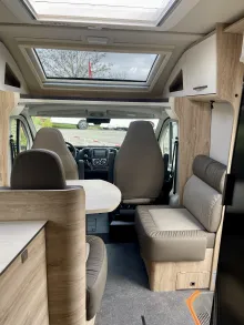 Fahrzeugbild Eura Mobil Profila T 720 EB Mondial Edition Edition 101 5 Jahre Garantie #12