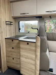 Fahrzeugbild Eura Mobil Profila T 720 EB Mondial Edition Edition 101 5 Jahre Garantie #14