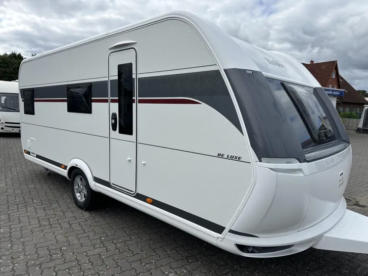 Fahrzeugbild Hobby De Luxe 545 KMF Modell 2027 #1