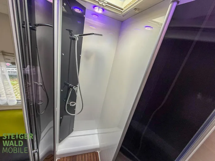 Fahrzeugbild Challenger 396 GENESIS*1Hand*Automatik*Luftfed*Solar*Uvm. #31