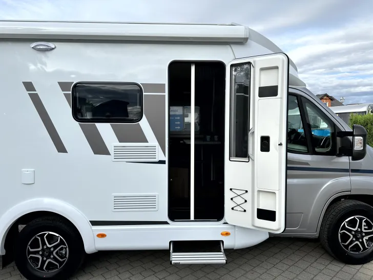 Fahrzeugbild Carado T135 pro+ *Digital-Paket*elektr.Parkbremse* #8