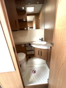 Fahrzeugbild Knaus Sport 460 EU Rangierhilfe Truma #16