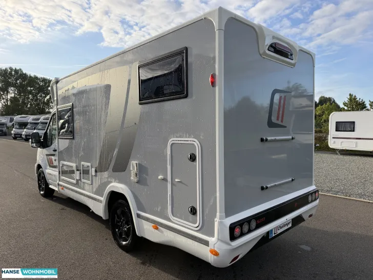 Fahrzeugbild Challenger S217 Graphite Edition MJ 2027 #3
