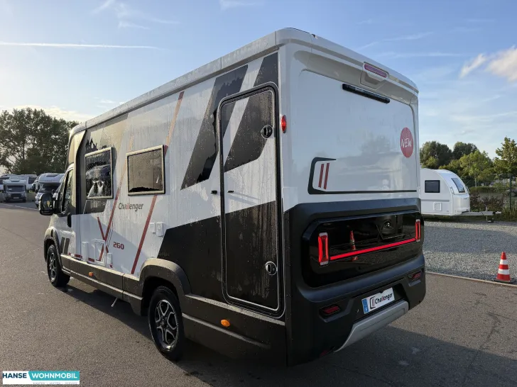 Fahrzeugbild Challenger X260 Open Edition Fiat #3