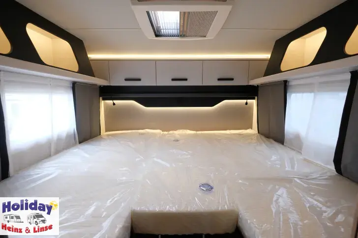Fahrzeugbild Knaus L!VE WAVE 650 MEG Black Selection 140 PS Automatik #11