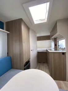 Sicht vorne-hinten Dethleffs c' joy 410 QL