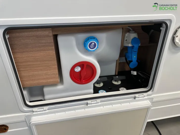 Fahrzeugbild Weinsberg CaraSuite 650 MEG EDITION [SPICY] Modell 2027 / Automatik #7