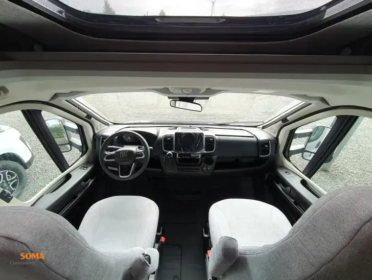 Fahrzeugbild LMC Cruiser 750 EF #7