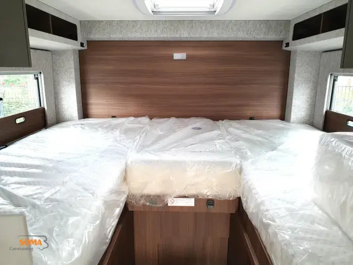 Fahrzeugbild LMC Cruiser 750 EF #13