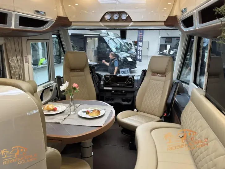 Fahrzeugbild Carthago chic e-line xl I I 61 LE Solar Lithium #13