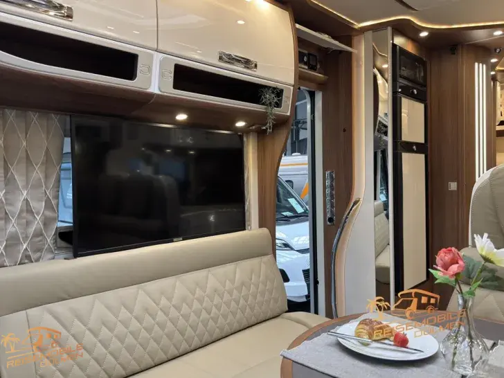 Fahrzeugbild Carthago chic e-line xl I I 61 LE Solar Lithium #15