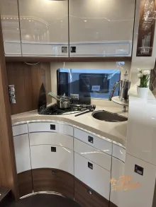 Fahrzeugbild Carthago chic e-line xl I I 61 LE Solar Lithium #19