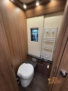 Fahrzeugbild Carthago chic e-line xl I I 61 LE Solar Lithium #25