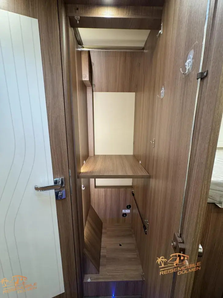 Fahrzeugbild Carthago chic e-line xl I I 61 LE Solar Lithium #26