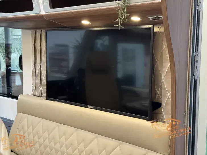 Fahrzeugbild Carthago chic e-line xl I I 61 LE Solar Lithium #28