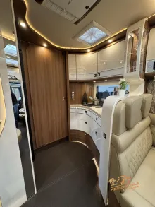 Fahrzeugbild Carthago chic e-line xl I I 61 LE Solar Lithium #29