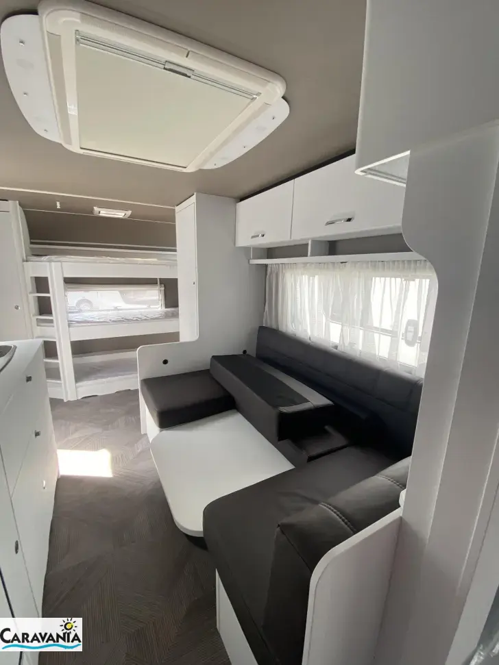 Fahrzeugbild Dethleffs c-go 565 FMK 3 er Stockbett #7