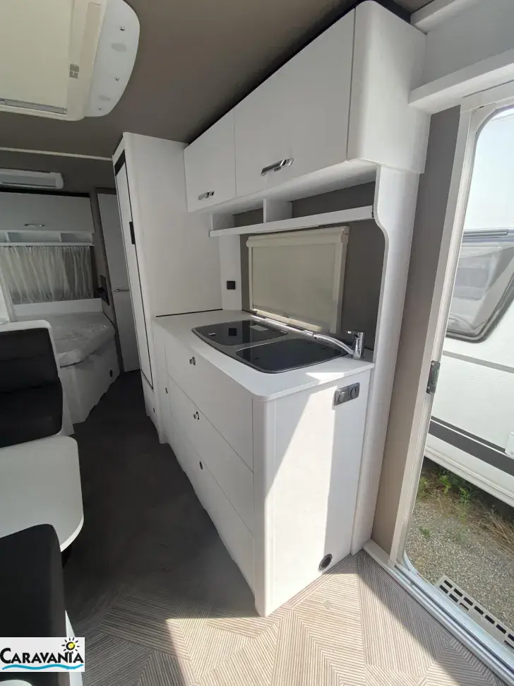 Fahrzeugbild Dethleffs c-go 565 FMK 3 er Stockbett #10