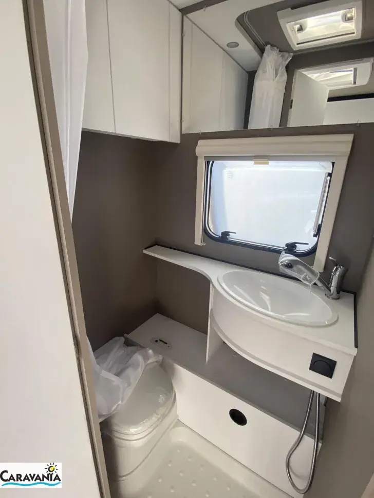 Fahrzeugbild Dethleffs c-go 475 EL ähnlich Active #11
