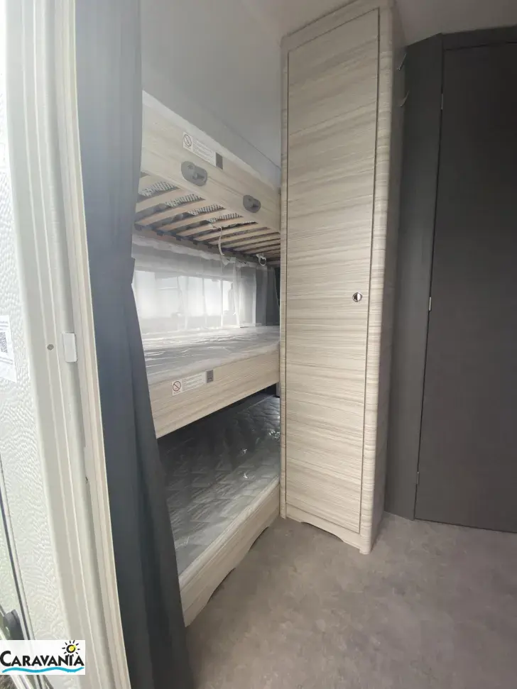 Fahrzeugbild Dethleffs c-joy 480 QLK 3 er Stockbett #7