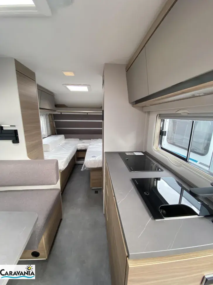 Fahrzeugbild Dethleffs Nomad 490 EST *2026* #8