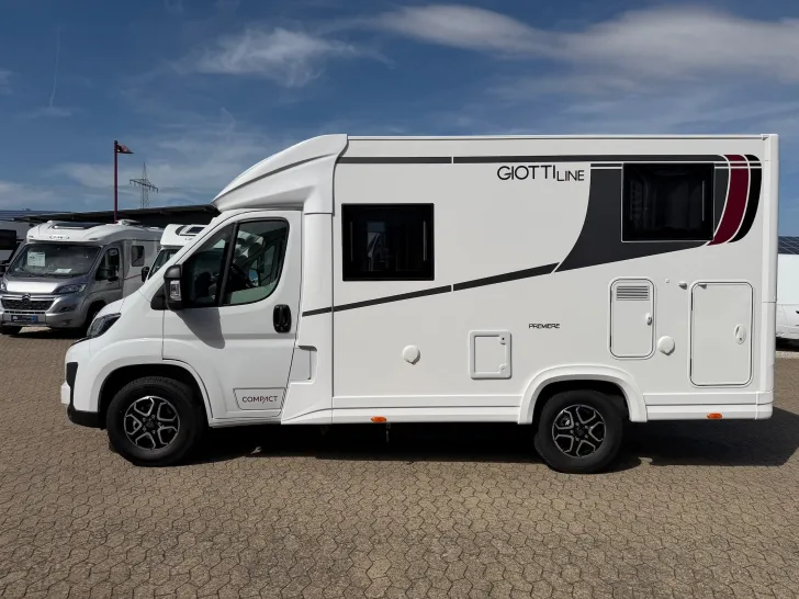 Fahrzeugbild GIOTTILINE Compact CX60 Premiere MJ27 - Super Kompakt #10