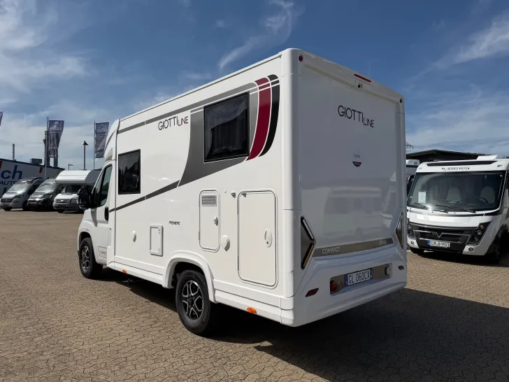 Fahrzeugbild GIOTTILINE Compact CX60 Premiere MJ27 - Super Kompakt #11