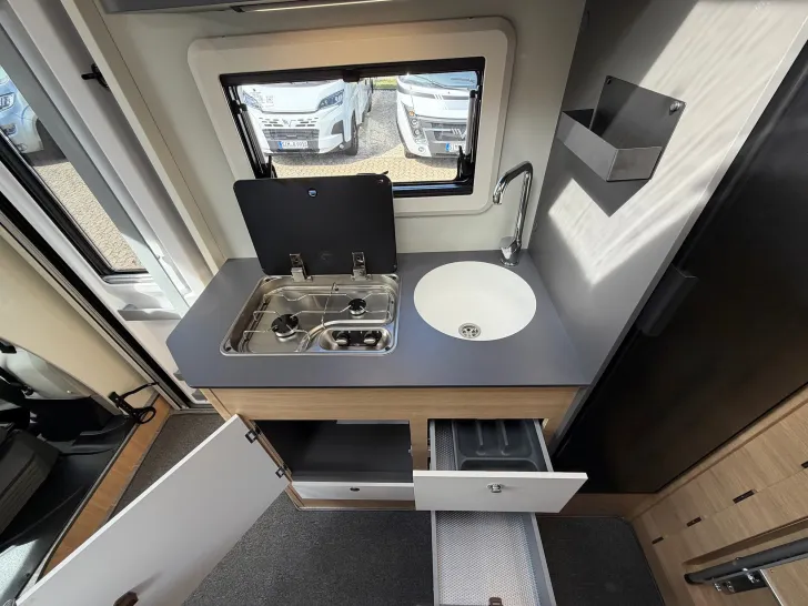 Fahrzeugbild GIOTTILINE Compact CX60 Premiere MJ27 - Super Kompakt #25