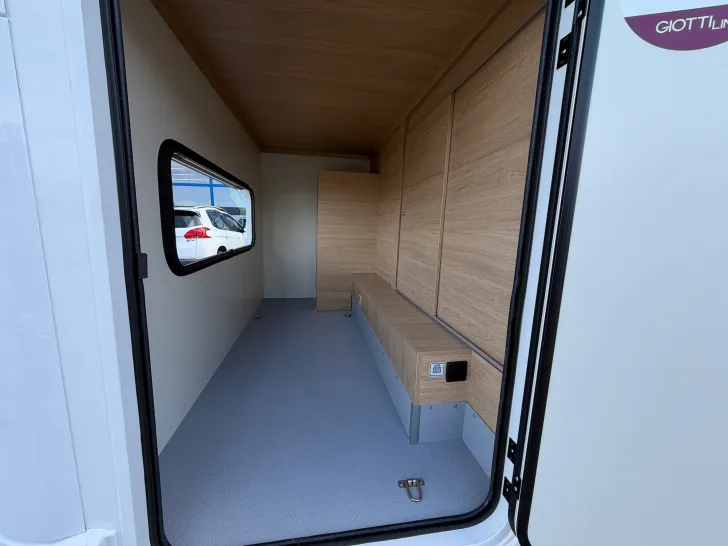 Fahrzeugbild GIOTTILINE Compact CX64 Premiere Fiat - Raumwunder #11