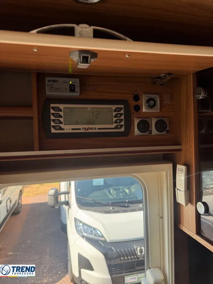 Fahrzeugbild Frankia I 6800 GD #19