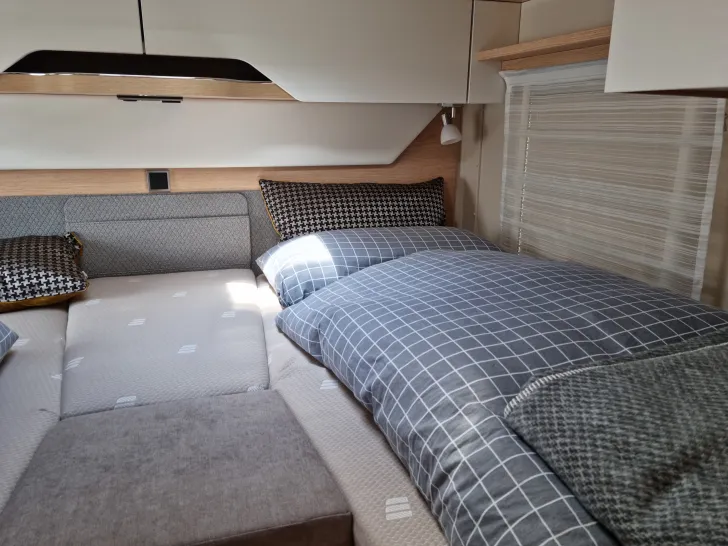 Grundriss Nacht Hymer B-Klasse MC T 680 Vollausstattung, Hub, Autark,