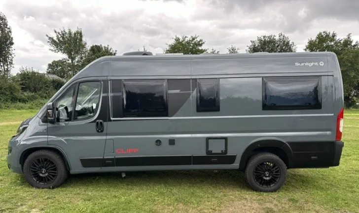 Fahrzeugbild Sunlight Camper Van Cliff 640 Adventure Edition 160PS Automatik, Luftfederung, #3