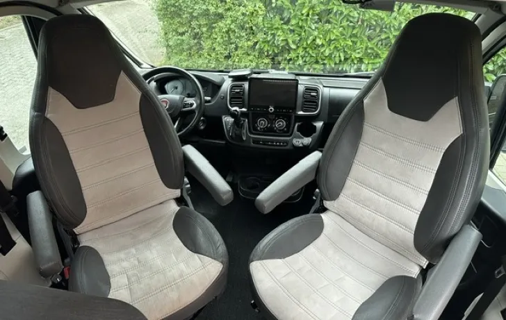 Fahrzeugbild Sunlight Camper Van Cliff 640 Adventure Edition 160PS Automatik, Luftfederung, #6