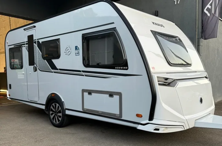 Fahrzeugbild Knaus Südwind 460 EU 60 Years Neuwertig #1
